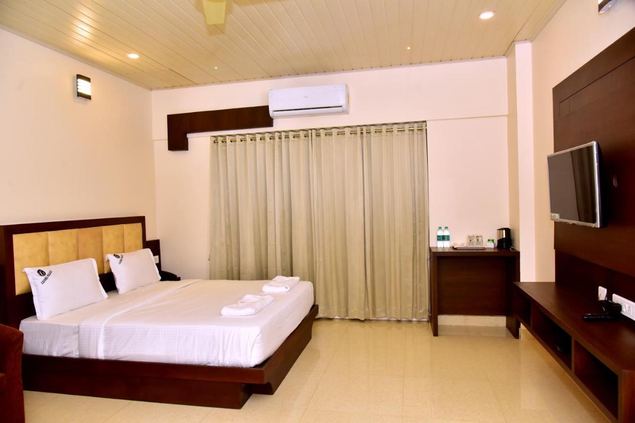 Hotel Coorg Palace Madikeri Extérieur photo