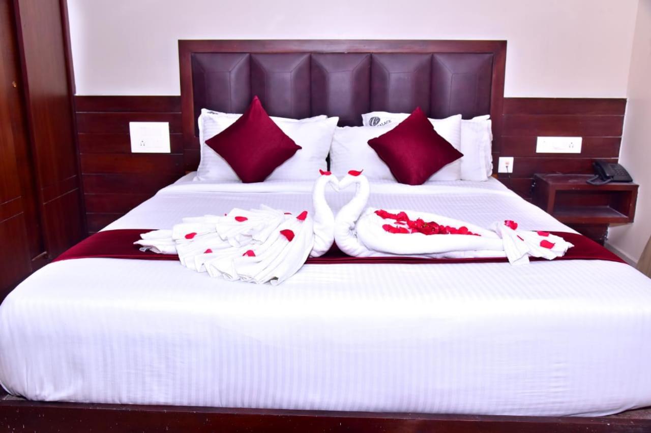 Hotel Coorg Palace Madikeri Extérieur photo