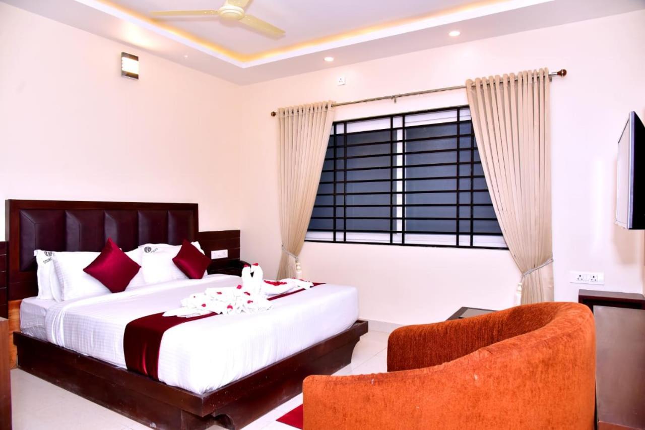 Hotel Coorg Palace Madikeri Extérieur photo